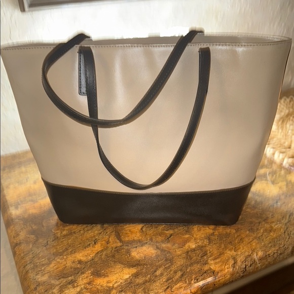 Kate Spade Beige and Black Tote Bag - Picture 8 of 10